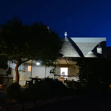 펜션 Trullo Gio 치스테르니노