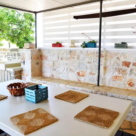 Semesterbostad Trullo Gio