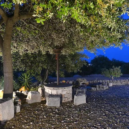 Trullo Gio 別荘 チステルニーノ