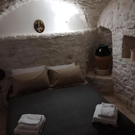 Semesterbostad Trullo Gio *