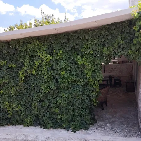 Trullo Gio Semesterbostad *