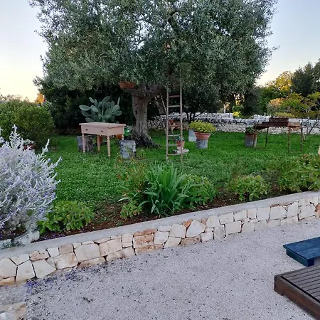 Holiday home Trullo Gio